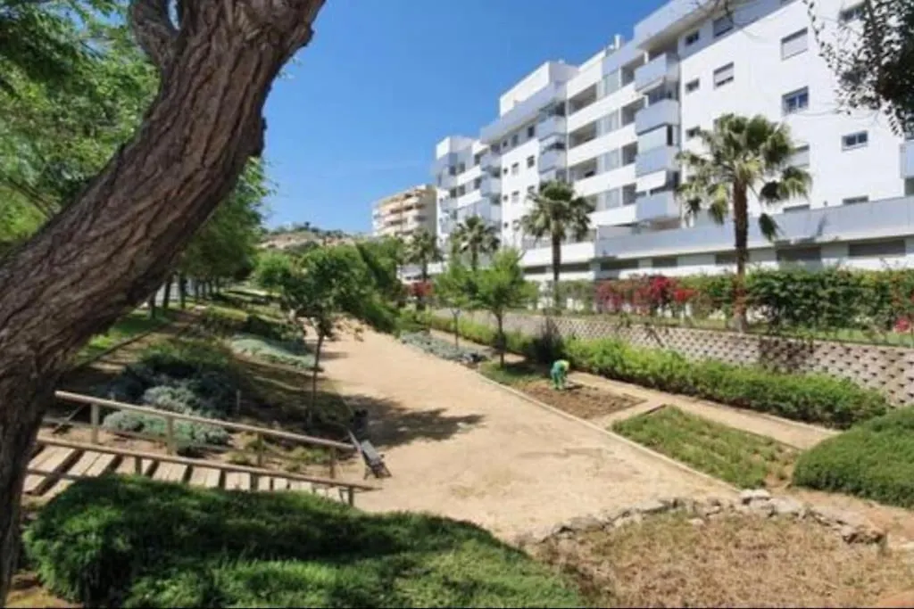 Two Bedrooms Apartment Next To The Beach&Miramar Shopping Center-Swimming Pool-Parking フエンヒロラ